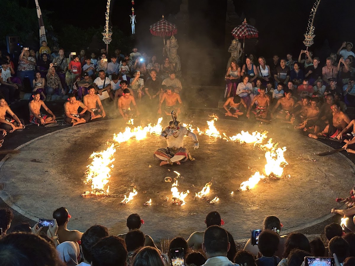 Uluwatu Temple (Pura Luhur Uluwatu)