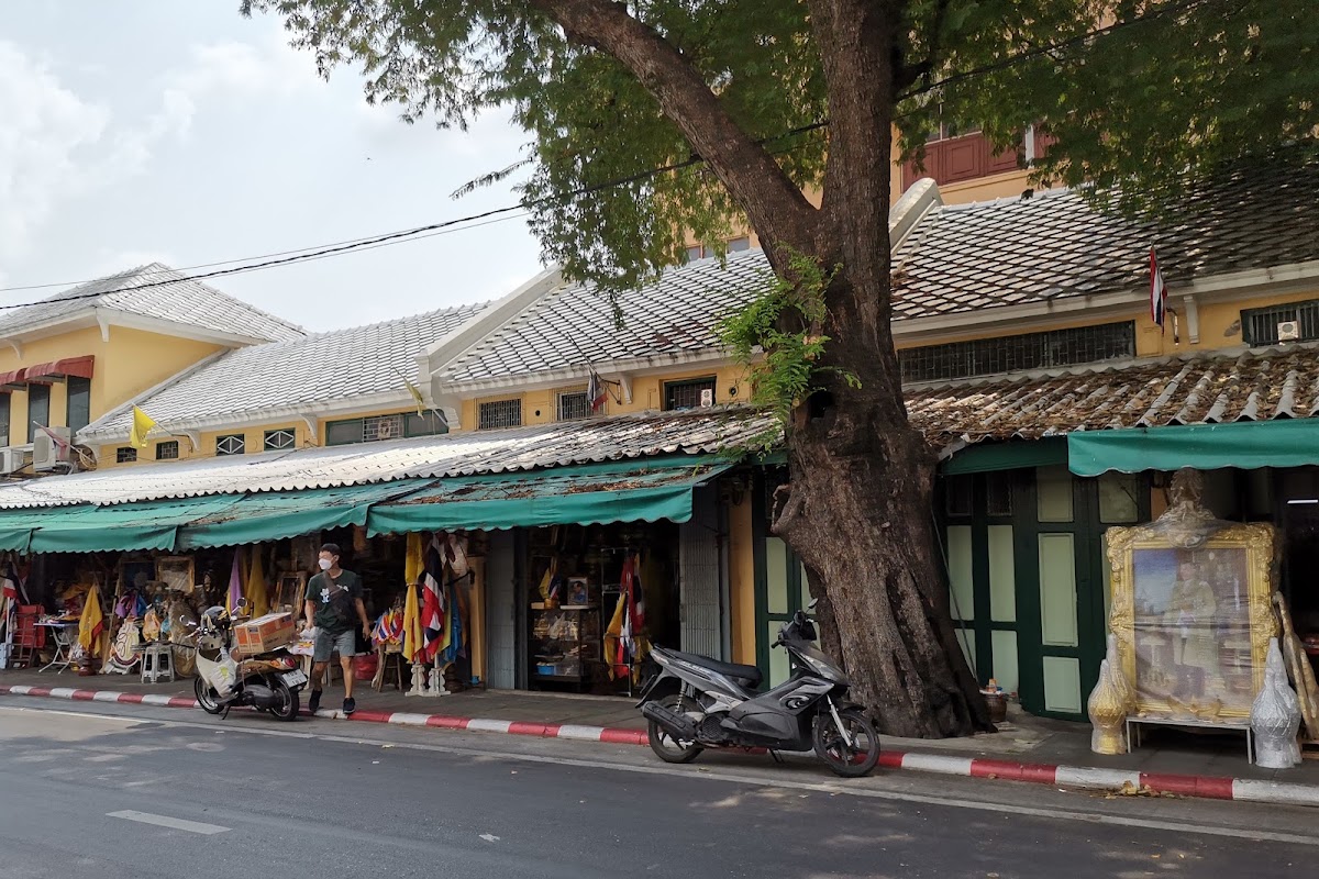 Phra Athit Road boat noodle shops