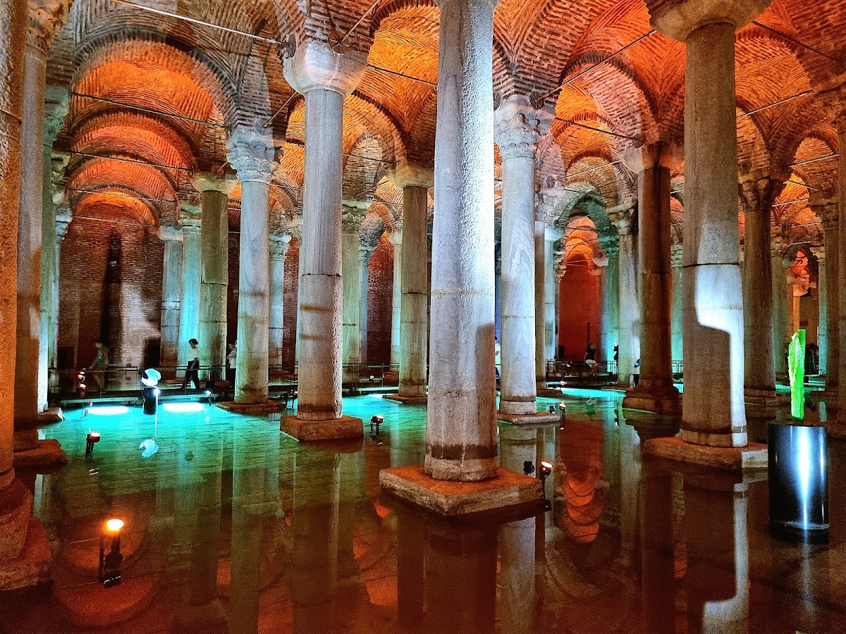 Basilica Cistern
