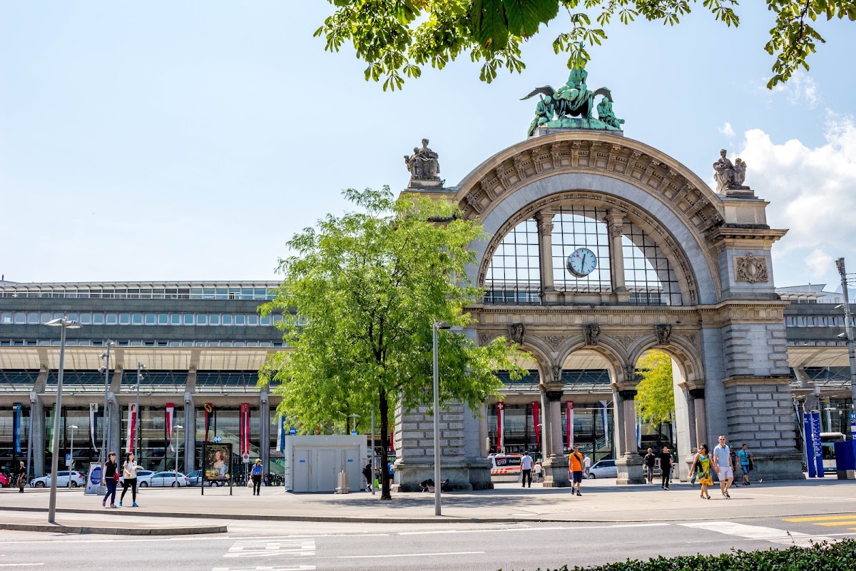 Lucerne train station